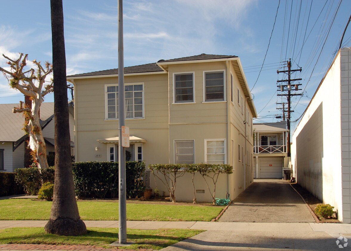 Building Photo - 15 S Curtis Ave