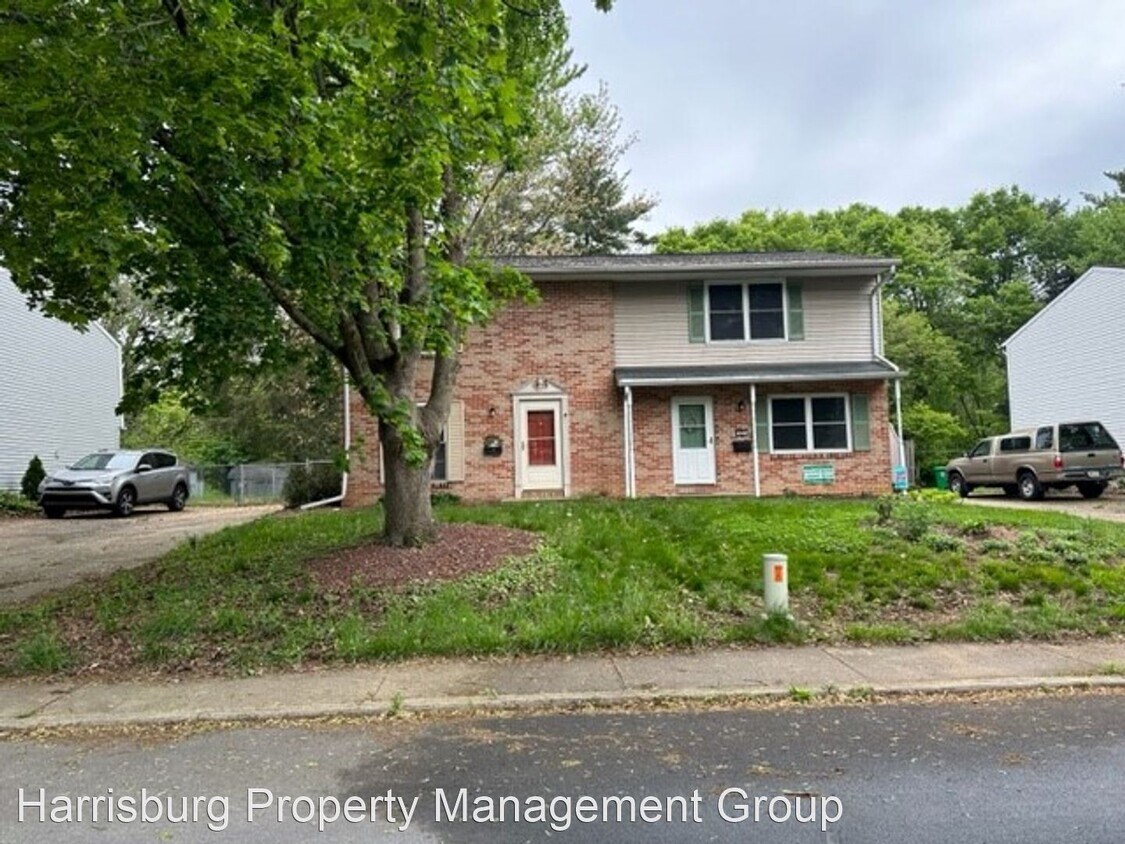 Primary Photo - 3 br, 1.5 bath House - 269 W Ridge St