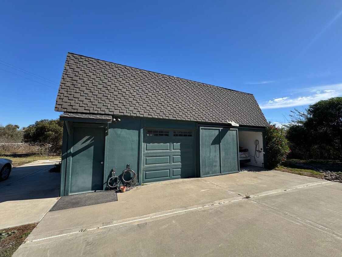 Primary Photo - 1590 Solomon Rd