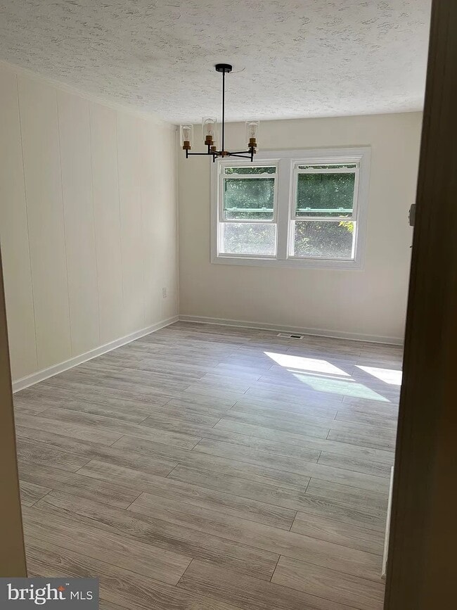 Foto del edificio - 83 Wenner Dr