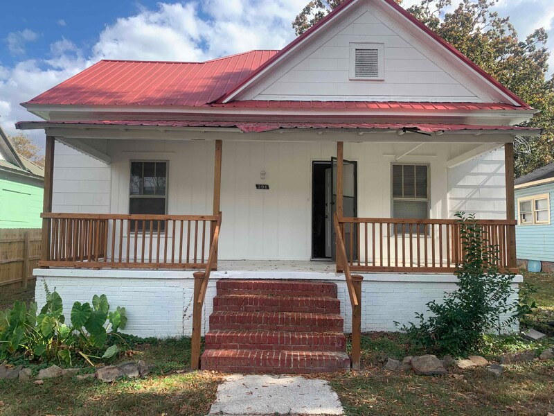 Foto principal - 306 Dailey St