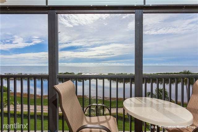 Building Photo - 7100 Estero Blvd