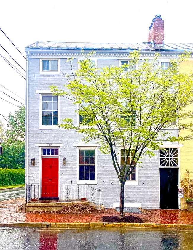 139 W 3rd St, Frederick, MD 21701 House Rental in Frederick, MD