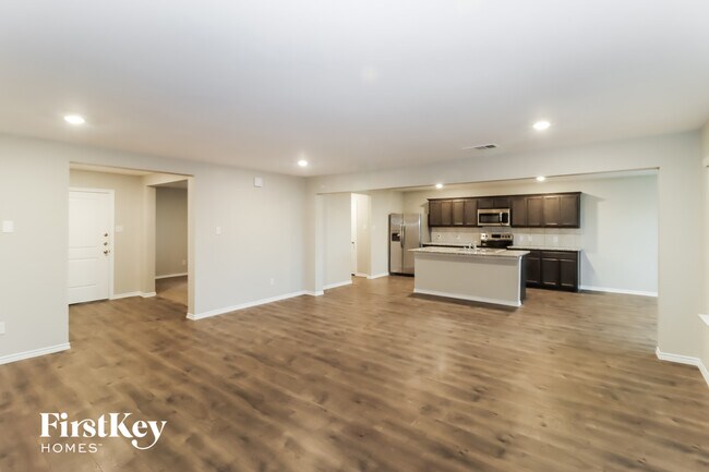 Foto del edificio - 1539 Owen Way