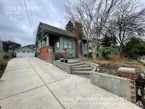 Building Photo - 2303 N 59th St