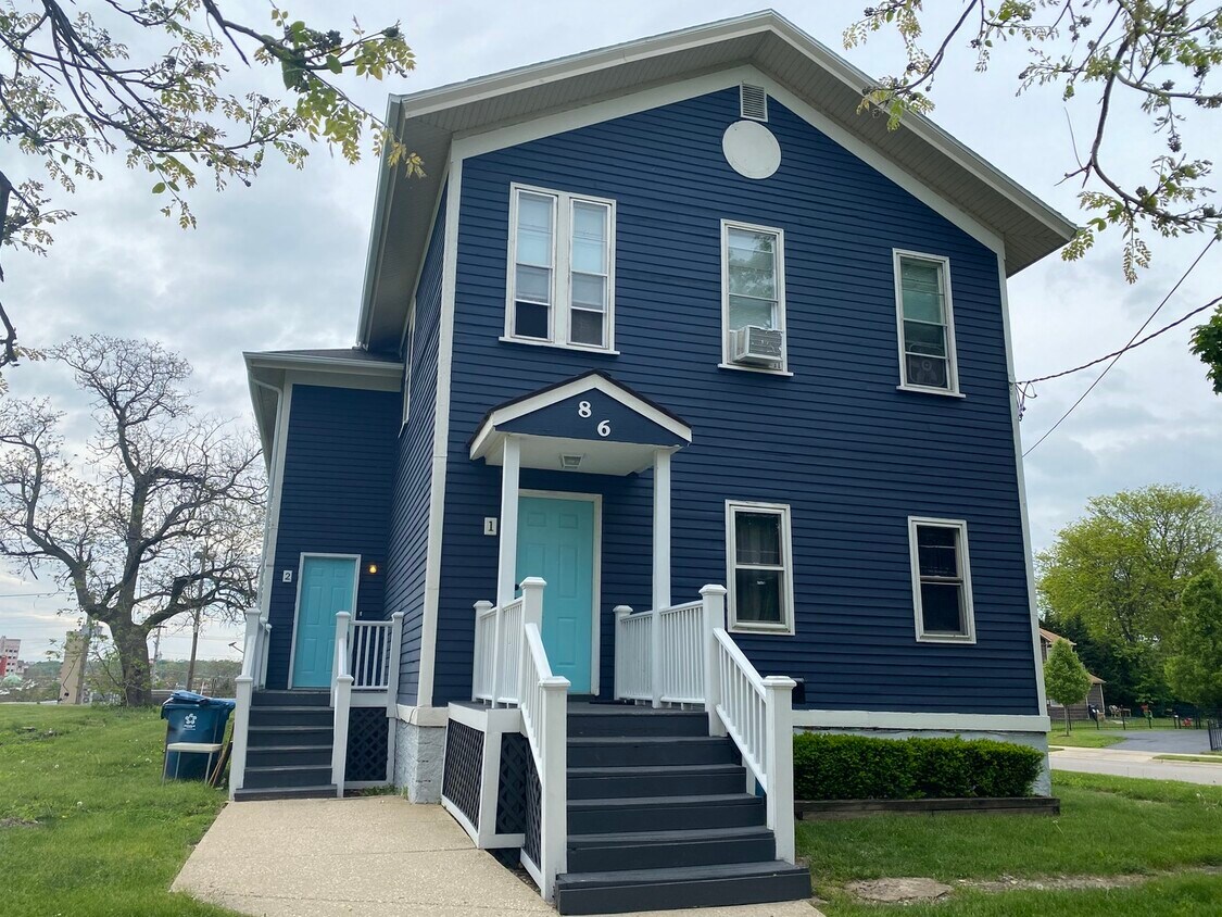 Foto principal - 86 N 4th St