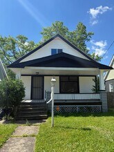 Building Photo - 13826 Melzer Ave