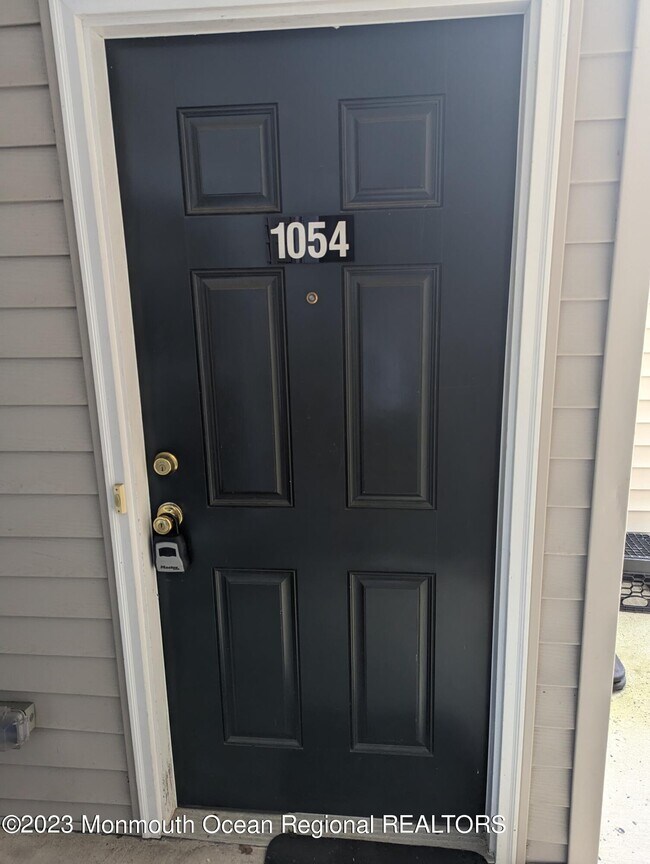 Foto del edificio - 1054 Morning Glory Dr