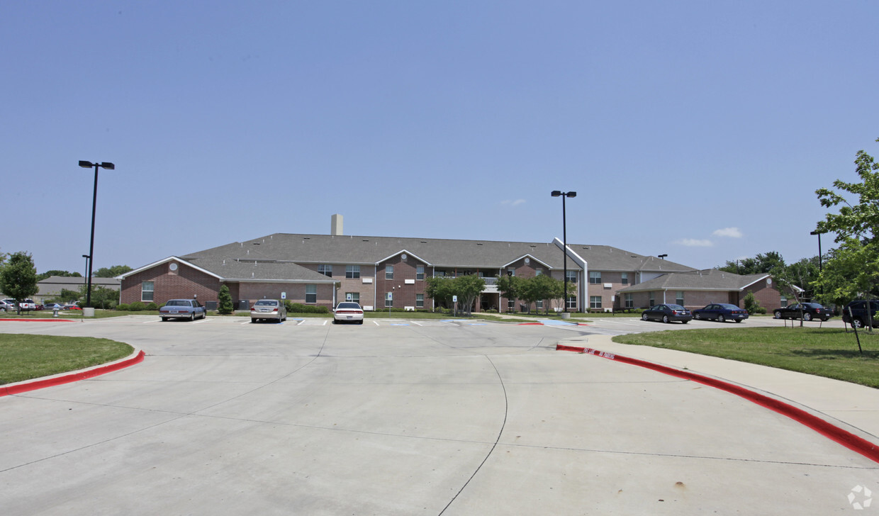 Building Photo - Eastpointe Station