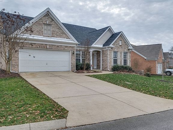 Foto del edificio - 1545 Indian Hawthorne Ct