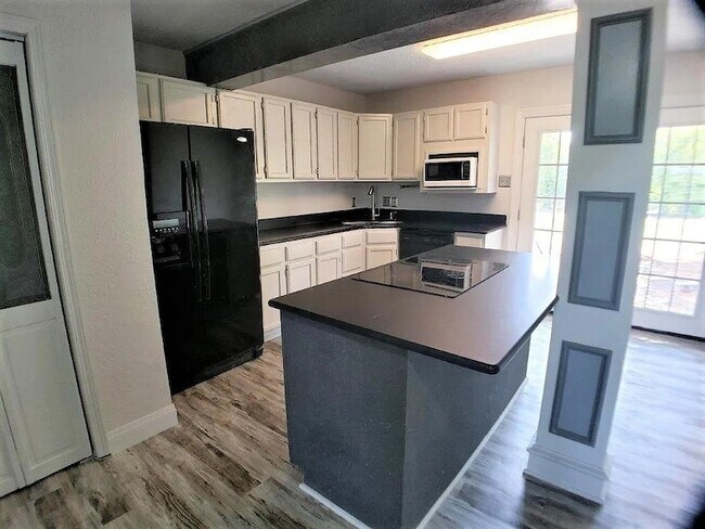 Foto del edificio - 1168 Preston Meadows Rd