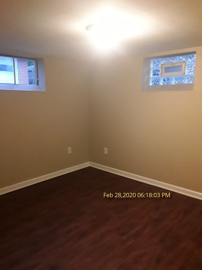 Photo - 307 Short Rd House