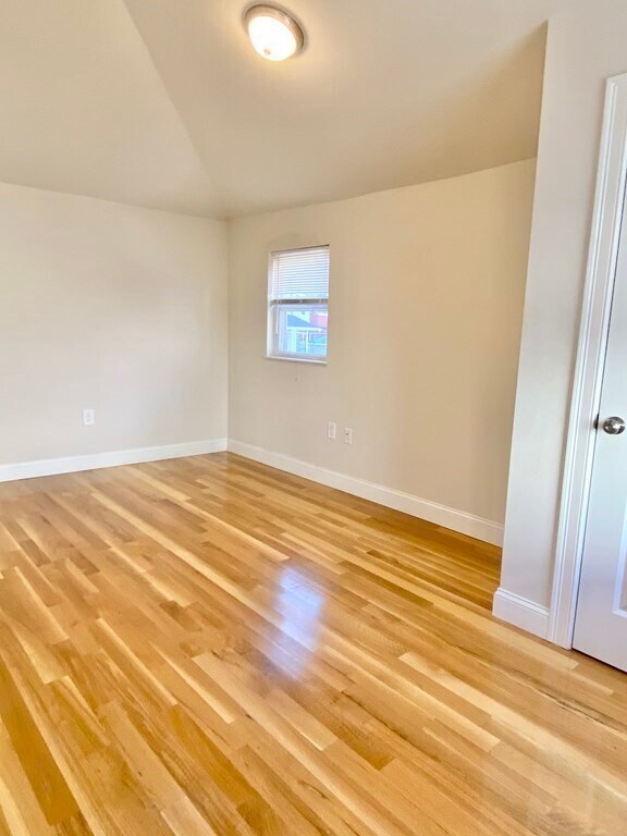 Building Photo - 17 Greenville Ter