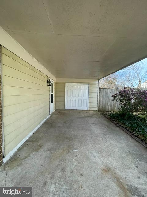 Foto del edificio - 6918 Lodestone Ct