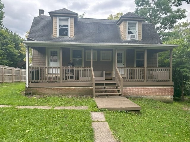 Building Photo - 127 E Irvin Ave