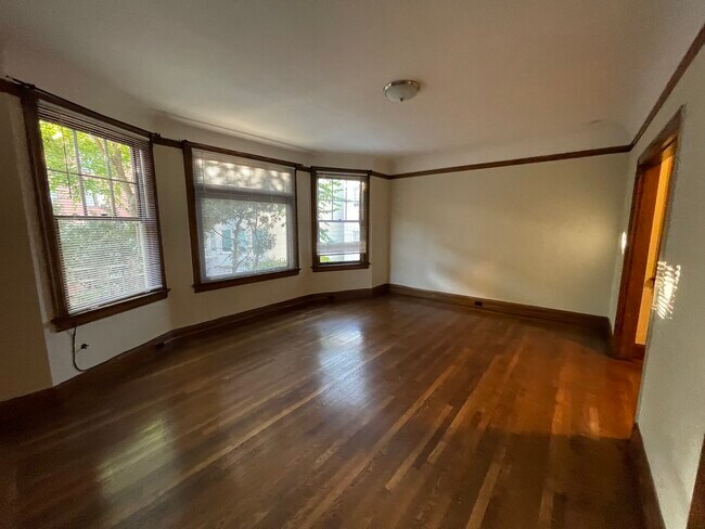 Sala de estar - 3337 Octavia St