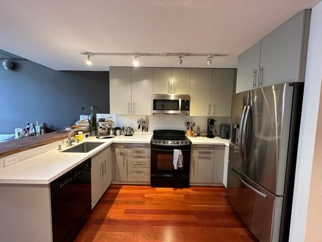Large open kitchen - 1970 Sutter St #113