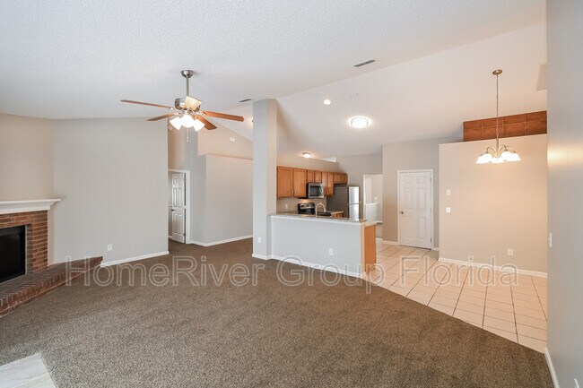 Building Photo - 8941 Rockpond Meadows Dr