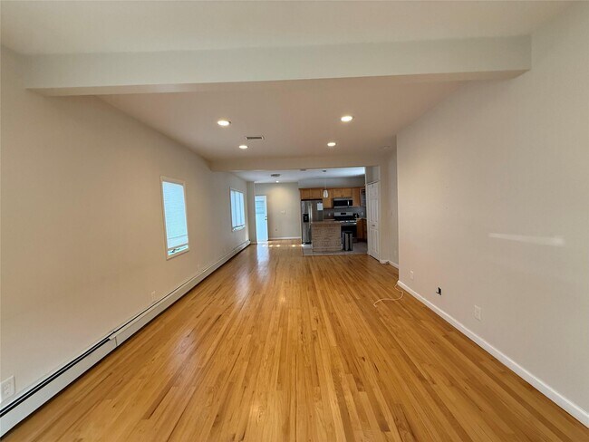 Foto del edificio - 512 E Penn St