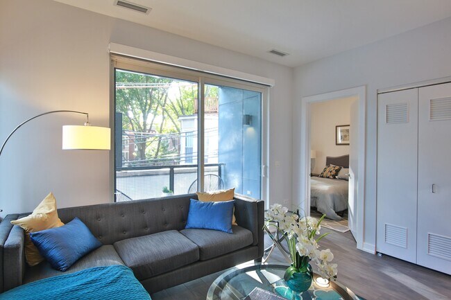 Foto del edificio - 909 W Montana St