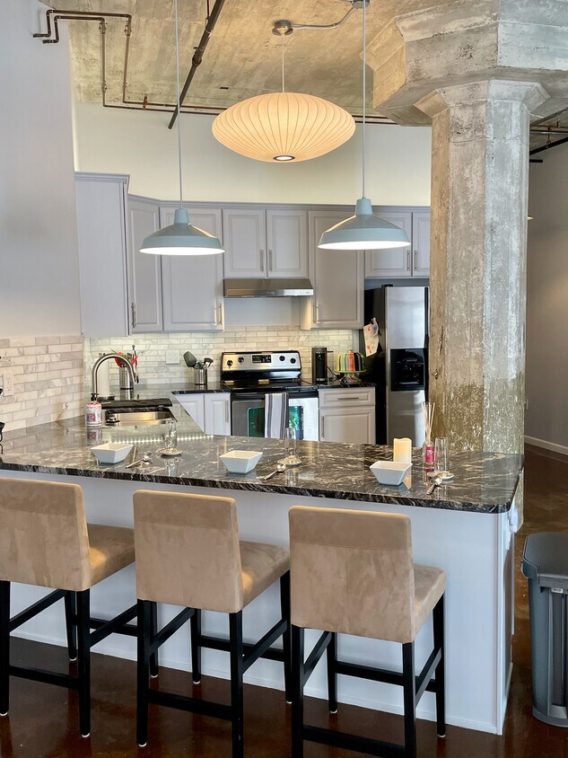 Foto principal - 745 Washington St