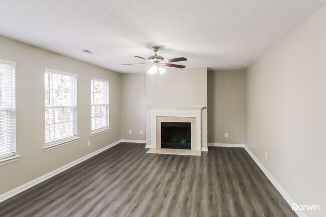 Building Photo - 1454 Ivey Pointe Dr SE, Lawrenceville, GA ...