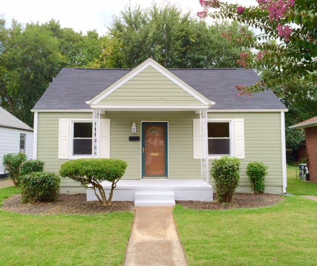 Primary Photo - 2741 Beachmont Ave