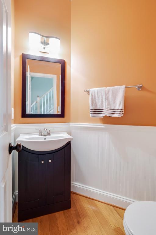 Building Photo - 46209 Walpole Terrace