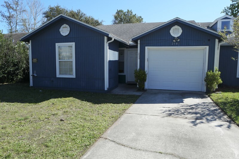 2545 White Horse Rd E, Jacksonville, FL 32246 House Rental in