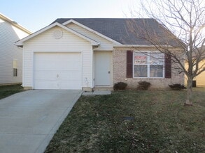 Building Photo - 3929 Roundwood Dr