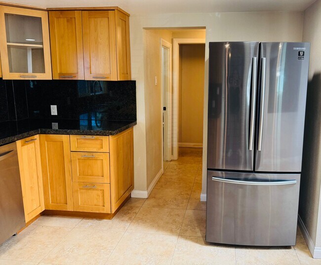 Foto del edificio - 618 Woodland Dr
