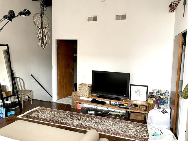 Foto del edificio - 162 N 3rd St