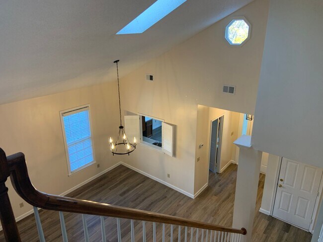 Foto del edificio - 3 Bedroom Home with all new appliances off...