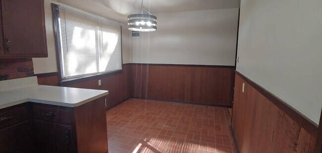 Foto del edificio - 8207 W Lynmar Terrace
