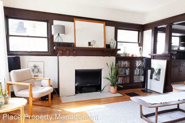 Building Photo - 3 br, 2 bath House - 1223 SE 47th Avenue