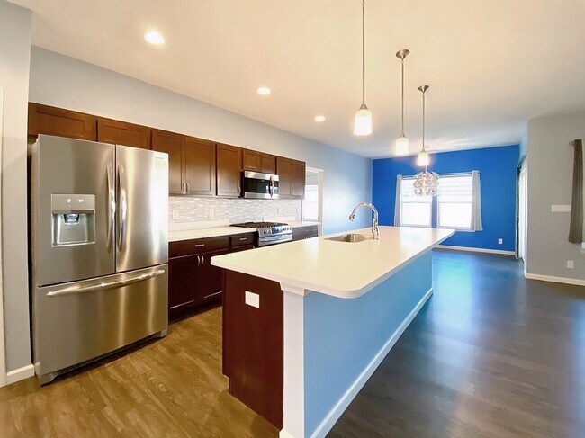 Building Photo - Adorable 3b/2ba Ranch House in South Lafay...