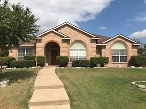 Building Photo - 409 Danmire Dr
