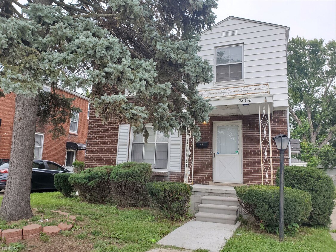 22336 Beechwood Ave, Eastpointe, MI 48021 House Rental in Eastpointe
