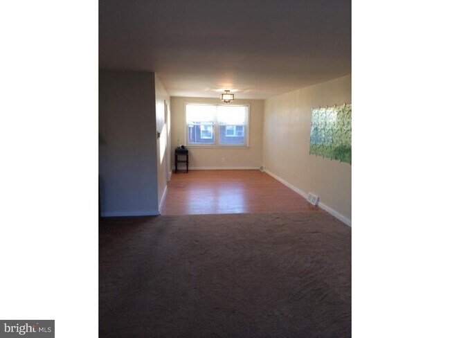 Foto del edificio - 7962 Gilbert St