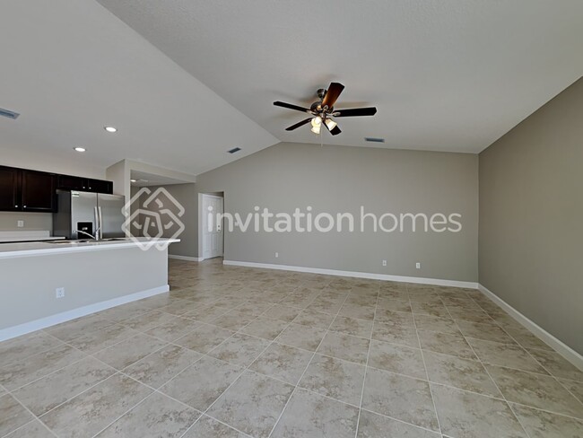 Foto del edificio - 564 Gallagher St SW