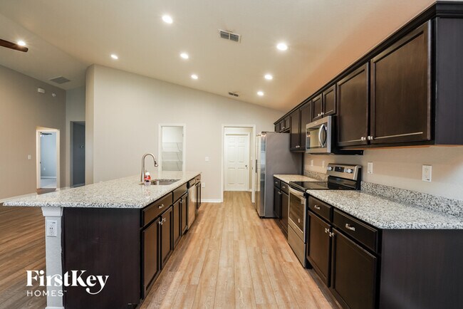 Building Photo - 250 Sandestin Dr