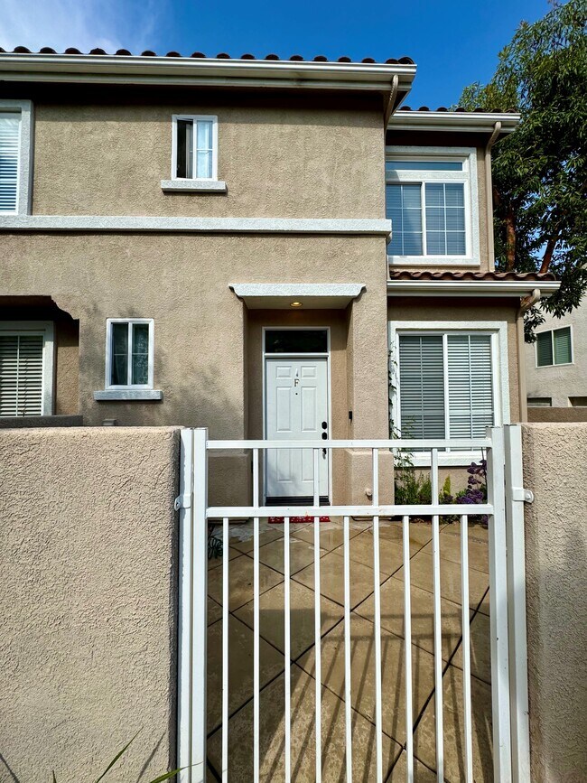 Foto del edificio - 25532 Schubert Cir