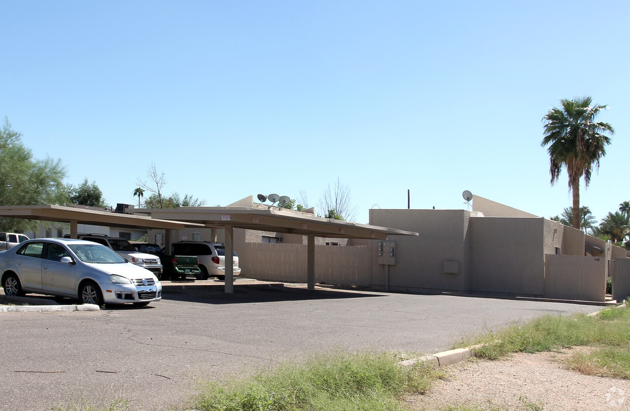 Primary Photo - Roma Fourplexes