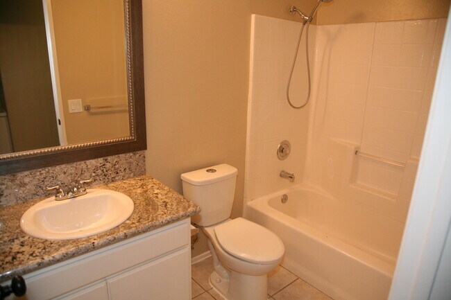 Foto del edificio - 44211 Agave Cir