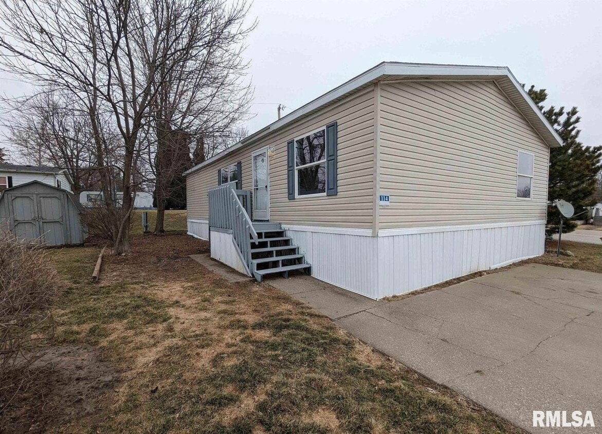 Primary Photo - 11325 140th St