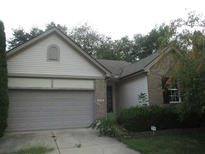 Primary Photo - 2 Bed Xenia home in a quiet community!