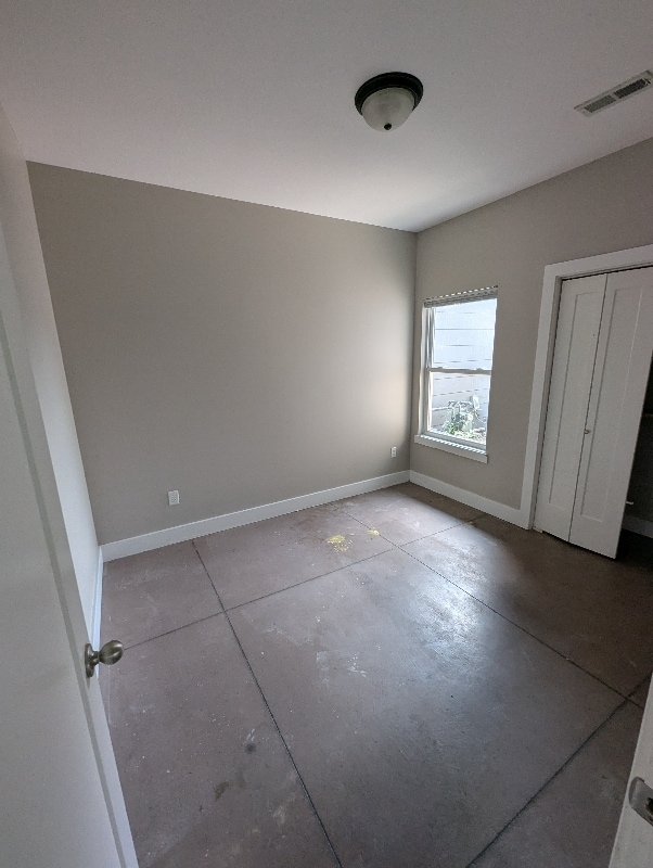 Building Photo - 5502 N Edwards Cir