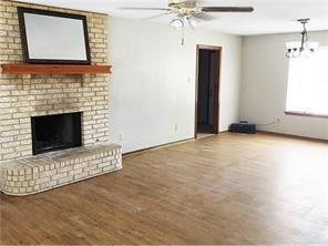 Foto del edificio - 209 Rolling Hills Ln