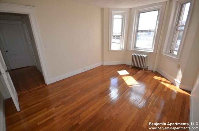Foto del edificio - 1179 Boylston St