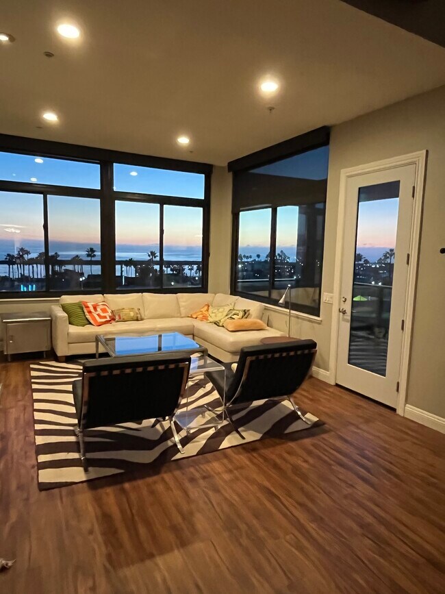 Living room at start of sunset - 110 The Village